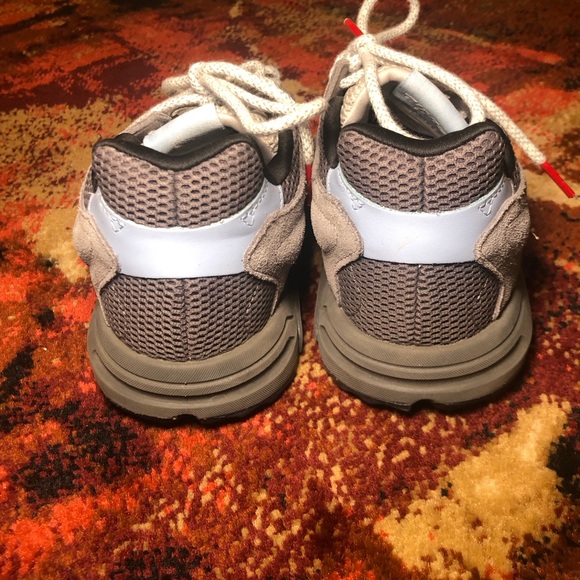 adidas Gray Sneakers with Red Accents - Picture 6 of 9